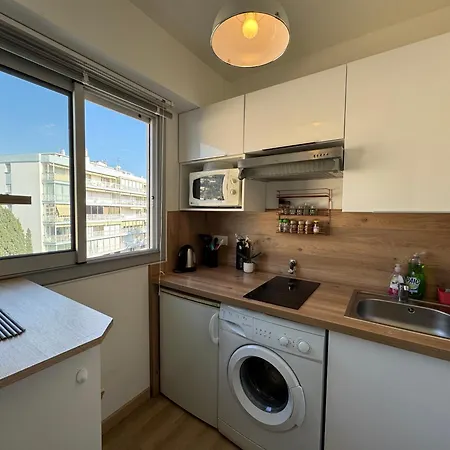 Le Doris , Climatisé Proche Bord De * Vallauris